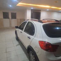کوییک سفید قرمز