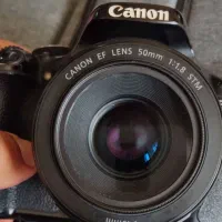 دوربین canon 600d با لنز 50 - f1.8