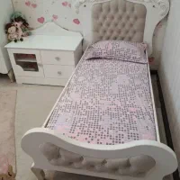 تخت کمد پاتختی مارک توکا، فروش یامعاوضه باتخت کوچک|تخت و صندلی بچه|مشهد, موسوی قوچانی|دیوار