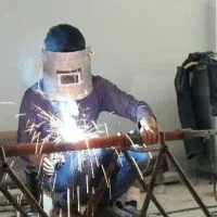 خدمات جوشکاری ،لوله کشی ،نصب و تعمیر ابگرمکن پکیچ