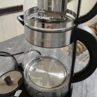 نوی نو اصلا استفاده نشده فقط کارتن نداره