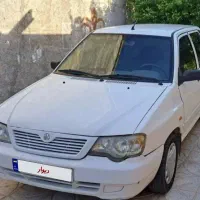 ۱۱۱مدل ۹۵ یه گلگیر عقب با درب عقب رنگ شاسی مویه جز