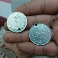 سکه قدیمی شیرو خورشید