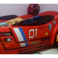 سرویس خواب ماشینی نوجوان