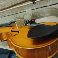 ویولن ۴/۴|ویولن|قم, وادی السلام|دیوار