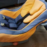 صندلی ماشین کودک|اسباب و اثاث بچه|تالش, هشتپر|دیوار