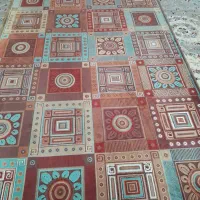 فرش مخملی جنس خوب یزره پرز نمیگیره. برای اشپز خانه