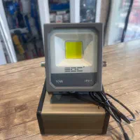 پرژکتور شارژی