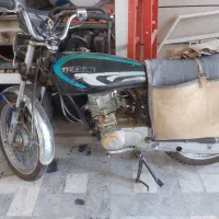 موتور سیکلت ۱۲۵ تلاش مدل۸۱