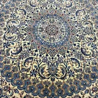 یک تخته قالی مربع نایین گل ابریشم ریز بافت بی نظیر|فرش|تهران, بازار|دیوار