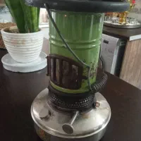 یک عدد چراغ سبز رنگ مارک عالی نسب مس سالم