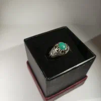 تعدادی انگشتر و پلاک نقره