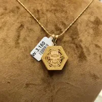 پلاکهای ورساچه اجرت فقط ۸.۵٪بدون مالیات طلای علی|جواهرات|شوش, |دیوار