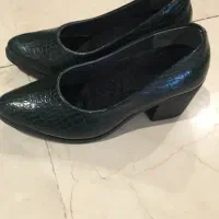 کفش چرم طبیعی سایز 38کاملا نو