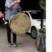 ساز دهل برای اجرای مراسمات عروسی در استان همدان