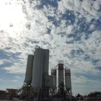 جذب نیروی کارگر و‌فنی