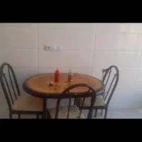 میز و صندلی