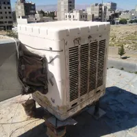 فروش یک کولر ۴۰۰۰و یک  روشور دستشویی و یک درب چوبی|کولر آبی|کرمان, |دیوار