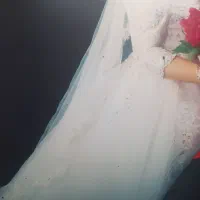 لباس عروس با شیفون دسته گل عروس یک تومنی|لباس|رشت, نظری|دیوار