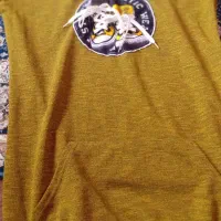 تعدادی هودی نوبه فروش میرسد|لباس|گرمدره, |دیوار