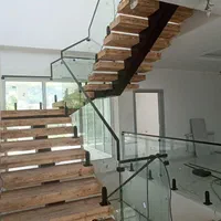 نرده شیشه ای و استیل