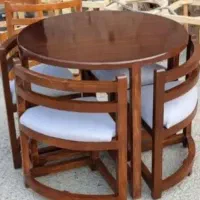 ناهار‌‌خوری‌‌ کم‌جا‌ کمجا ۲و۴و۶نفره‌.از‌ تولیدی