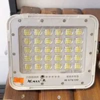 انواع پروژکتور های شارژی و خورشیدی