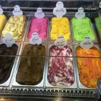 بستنی کافی شاپ