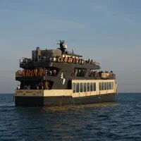 فروش ارزان کشتی کارینا