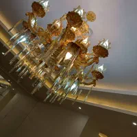 لوستر طلا سفید|لوستر و چراغ آویز|ارومیه, |دیوار