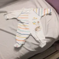 لباس بچه گونه سایز یک داره تا دوسال|کفش و لباس بچه|یزد, |دیوار