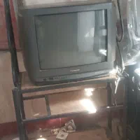 تلویزون و جا تلویزونی