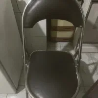 ۳عدد صندلی فلزی تاشو چرمی کاملا نو