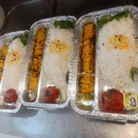 به یه خانم کار در رستوران نیازمندم