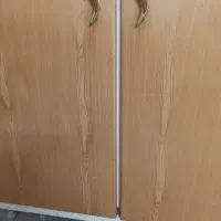 تعدادی کابینت ووسایل منزل دسته دوم