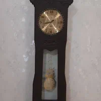 ساعت چوبی ایستاده