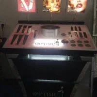 میز و استند لوازم آرایشی