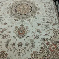 فرش تمام نخ کرم جفت 28