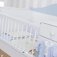 سرویس کامل تخت خواب دو منظوره نوزاد و کودک|تخت و صندلی بچه|کرج, گوهردشت|دیوار