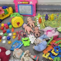 تعدادی اسباب بازی