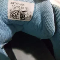 کتونی|کیف، کفش، کمربند|قم, باجک یک|دیوار