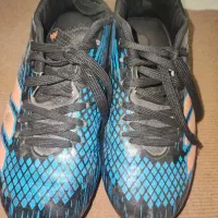 کفش چمن فوتبال