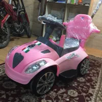 ماشین کودک سالم تمیز درحد کم کارکرد