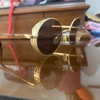 عینک افتابی فانتزی اسپرت کاملا نو