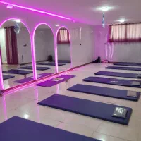 اجاره سانس باشگاه یوگا برای خانم ها و آقایان