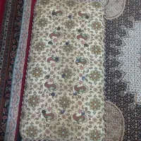 ۱فرش۸ عدد پشتی یک دست در حد نو۷۰۰شانه|پشتی|بزینه رود, |دیوار