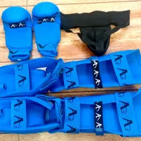 دستکش و پابند-قلم بند کاراته سالم و نو آراوازا اصل|تجهیزات ورزشی|ری, تقی آباد|دیوار