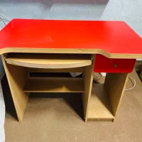 میز کامپیوتر