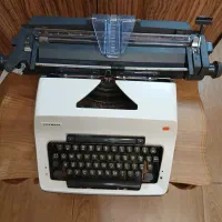 ماشین تایپ صفر با کارتن