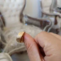 فروش‌فقط‌بالای‌تابلو‌ویک‌درصدنیم